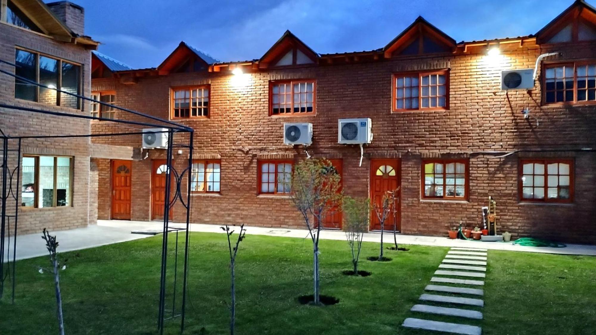 Hospedaje, Departamentos J&R Perito Moreno Exterior foto